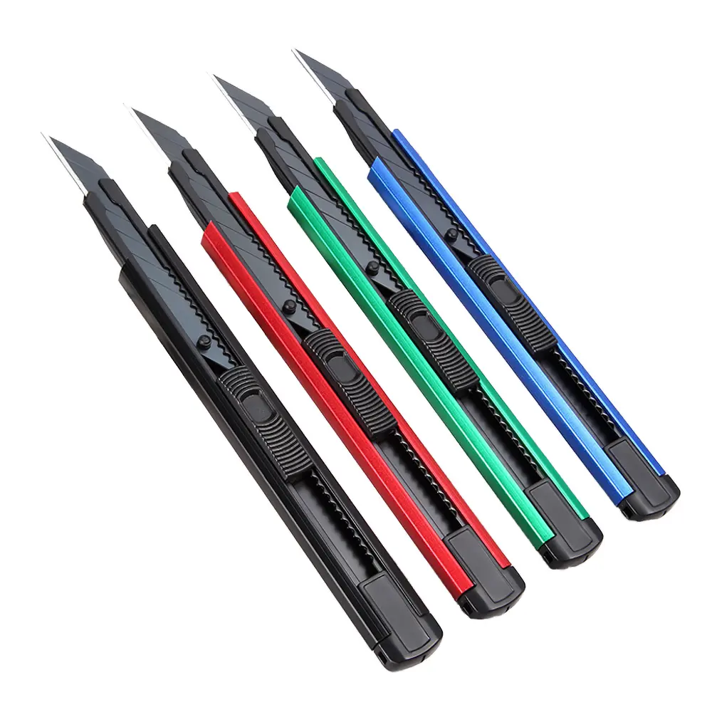 K2003 aluminum alloy sk5 box cutter working scene