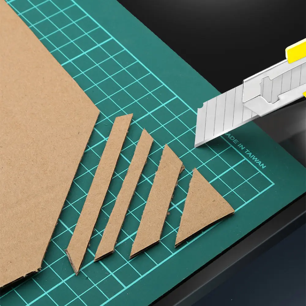 lightweight abs retractable box cutter