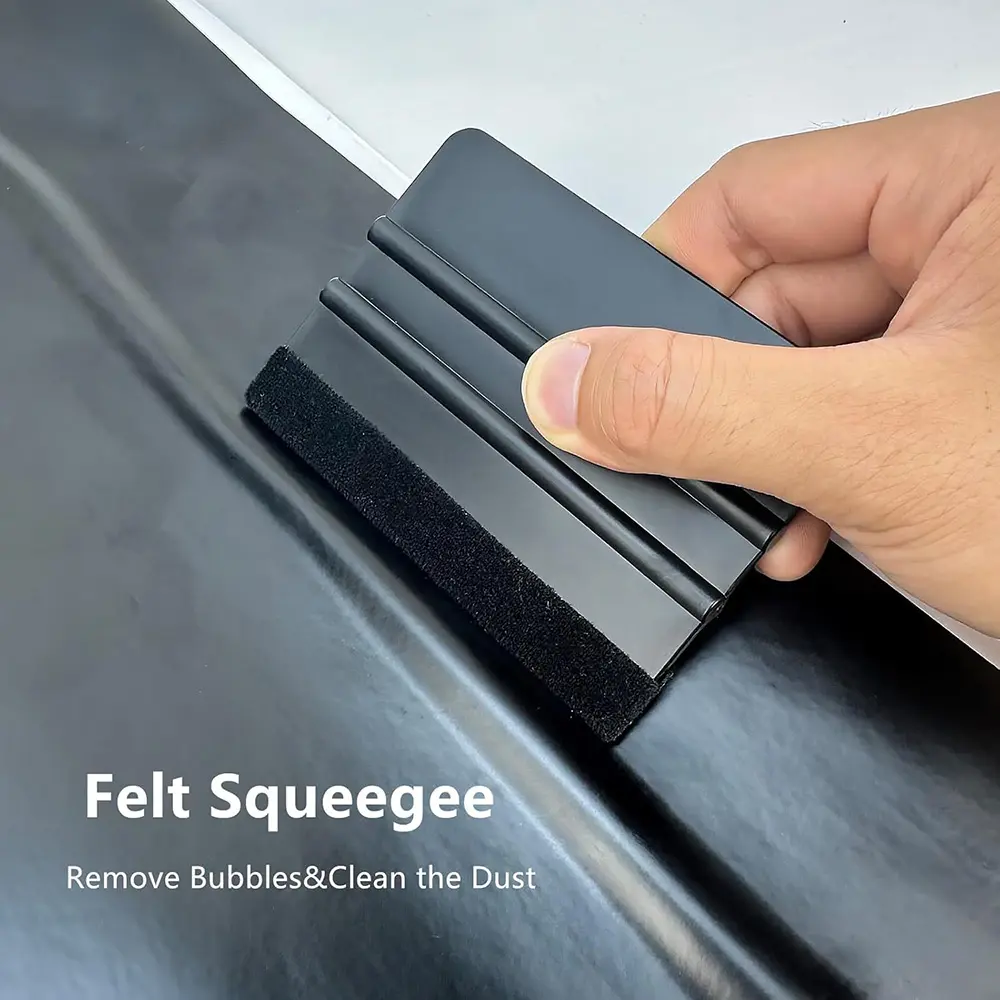 Edge tucking tool for wallpaper corner finishing